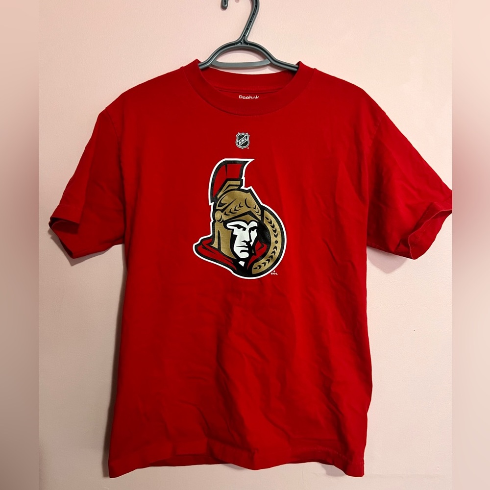 NHL Reebok Medium shirts